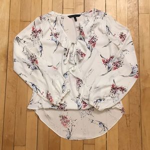 White House Black Market White w/ Pattern Blouse